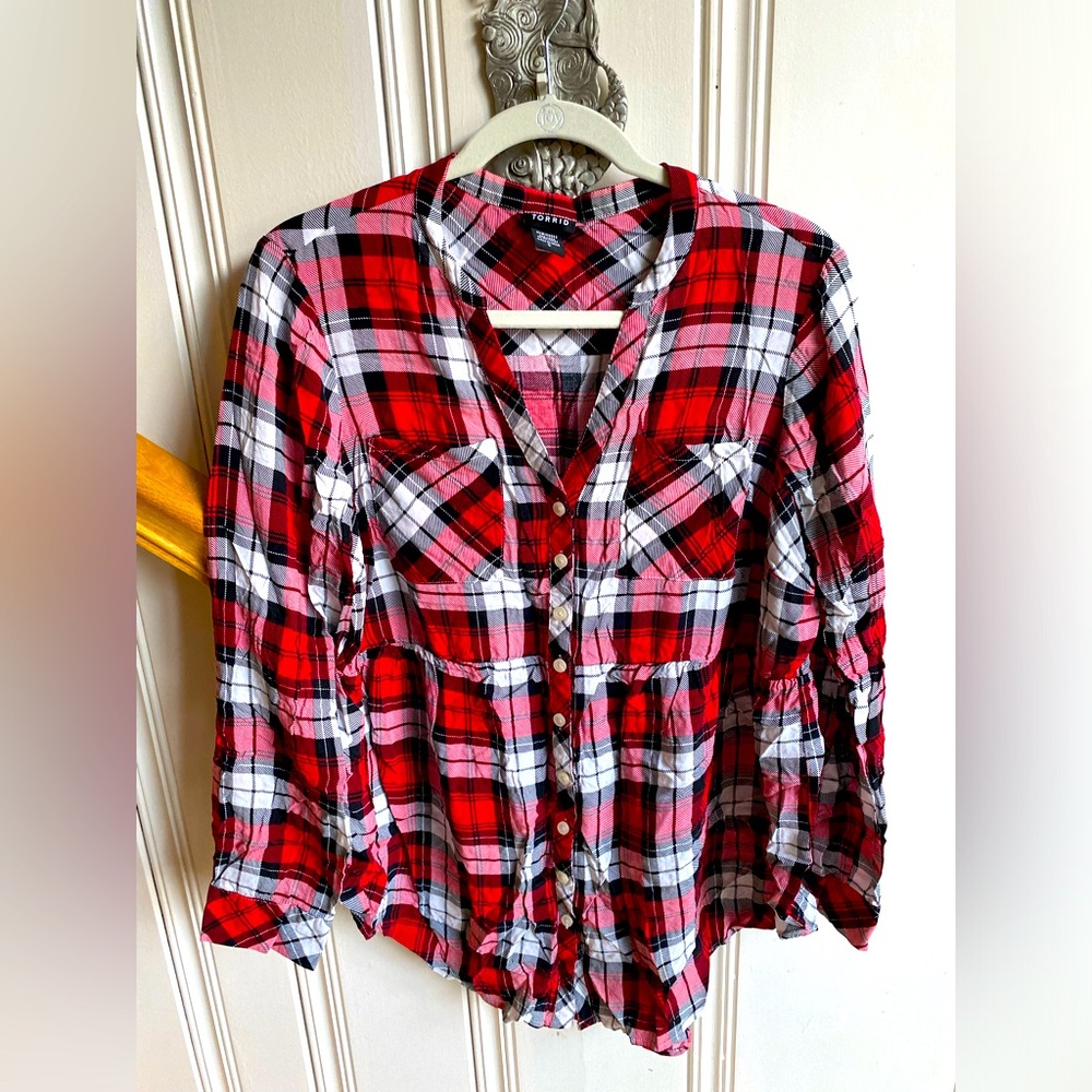 Torrid plaid button up size 0